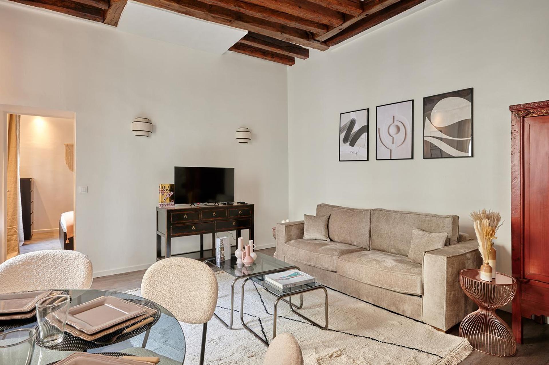 Apartment Center Of Paris By Studio Prestige Exterior foto